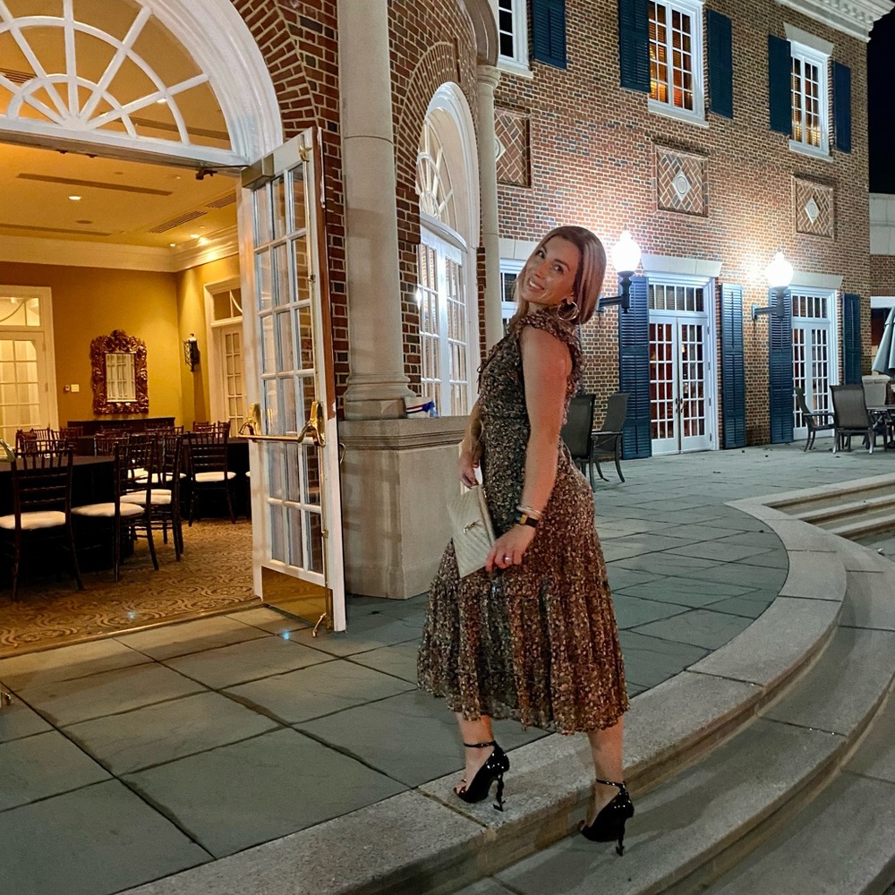 Meet your Posher, Sara